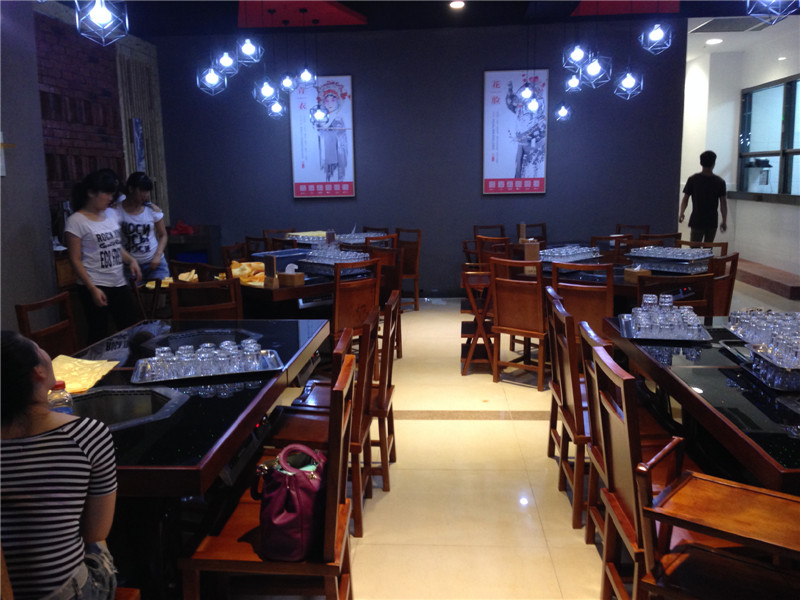 蜀九香的火鍋神器——韓博智能無煙火鍋(圖3) 蜀九香的火鍋神器——韓博智能無煙火鍋(圖3)